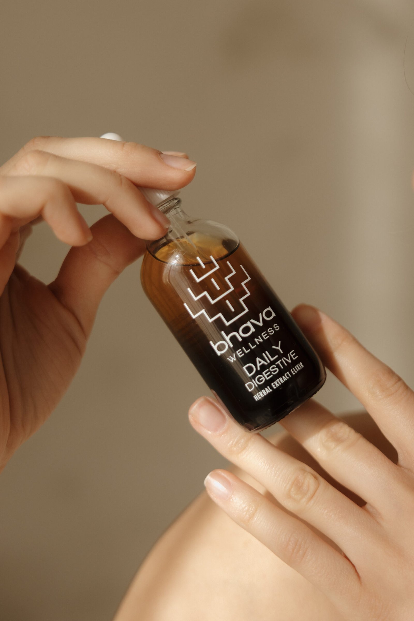Herbal Period Relief for Modern Female Wellness - image featured